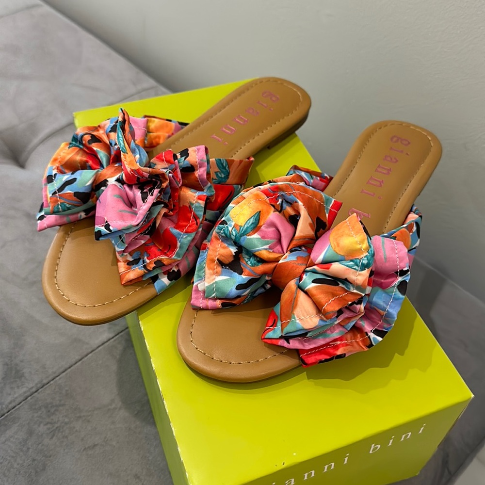 Gianni bini multi sandals